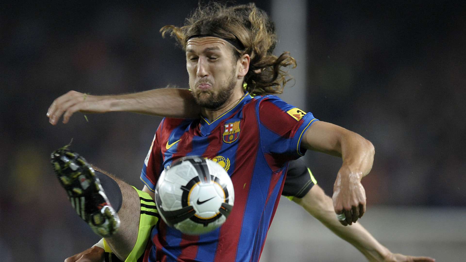 凭借着自己 凭借着自己